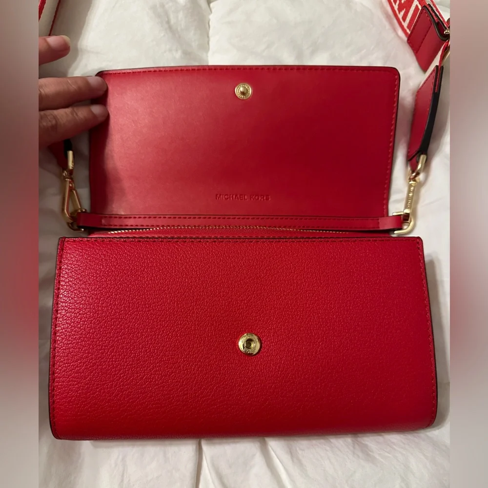 Michael by Michael Kors Jet Set Large Leather Wallet Crossbody - NWOT - Picture 11 of 16